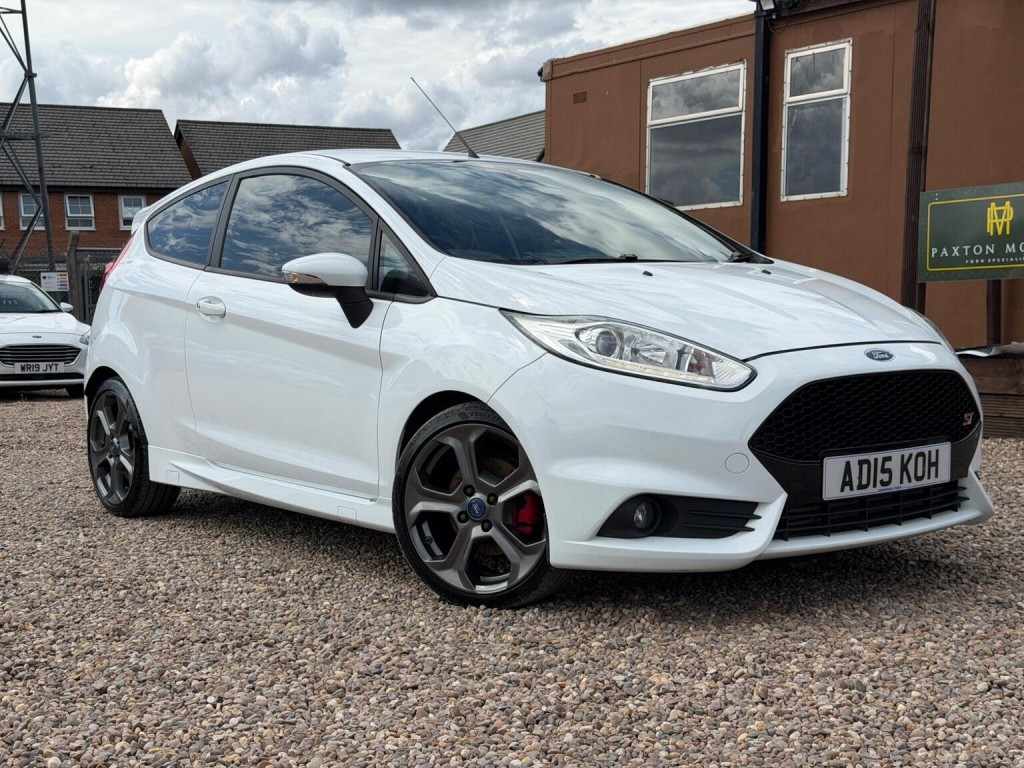 2015 Ford Fiesta